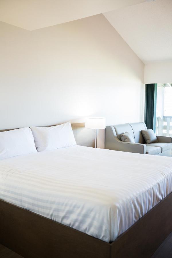 Sand Pebbles Inn Qualicum Beach Luaran gambar