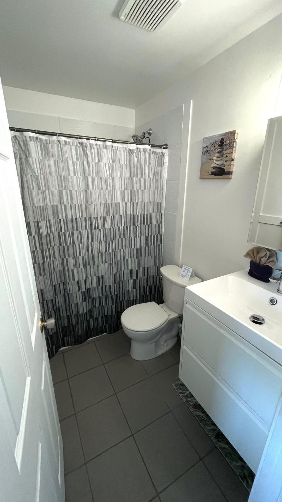 Sand Pebbles Inn Qualicum Beach Luaran gambar