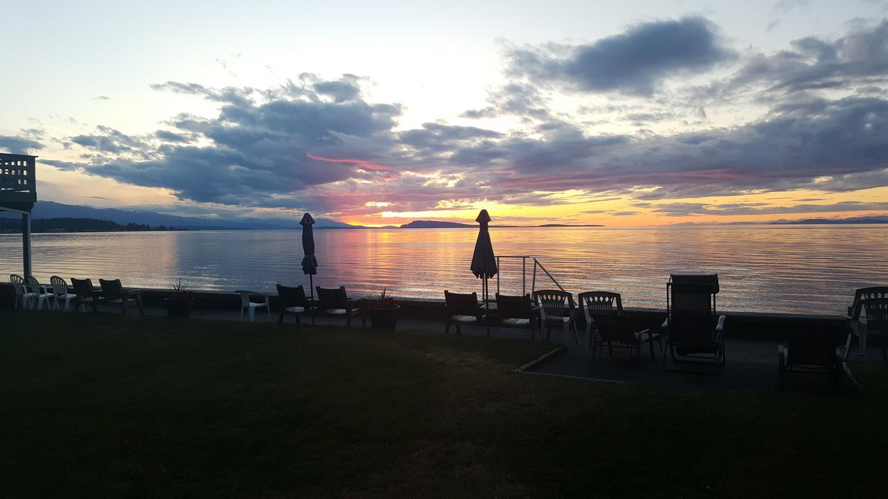 Sand Pebbles Inn Qualicum Beach Luaran gambar
