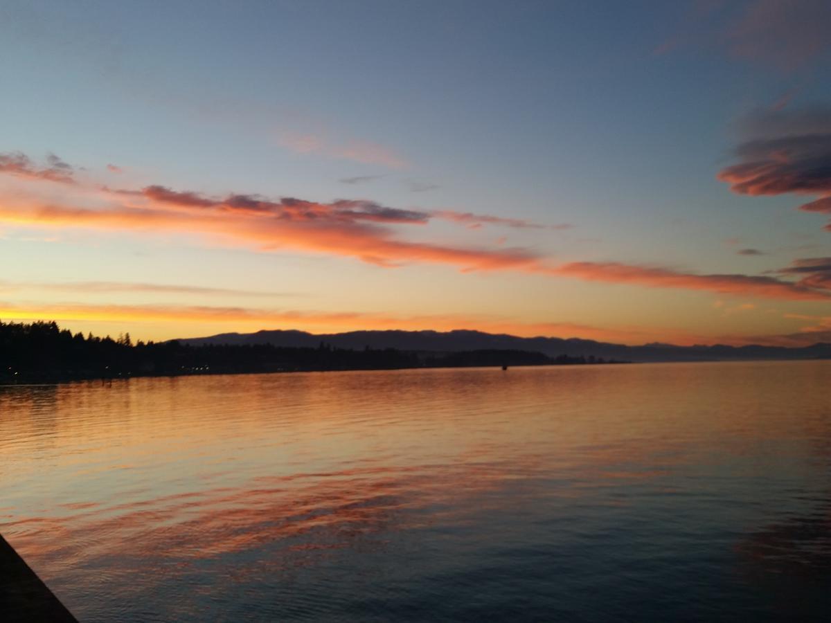 Sand Pebbles Inn Qualicum Beach Luaran gambar