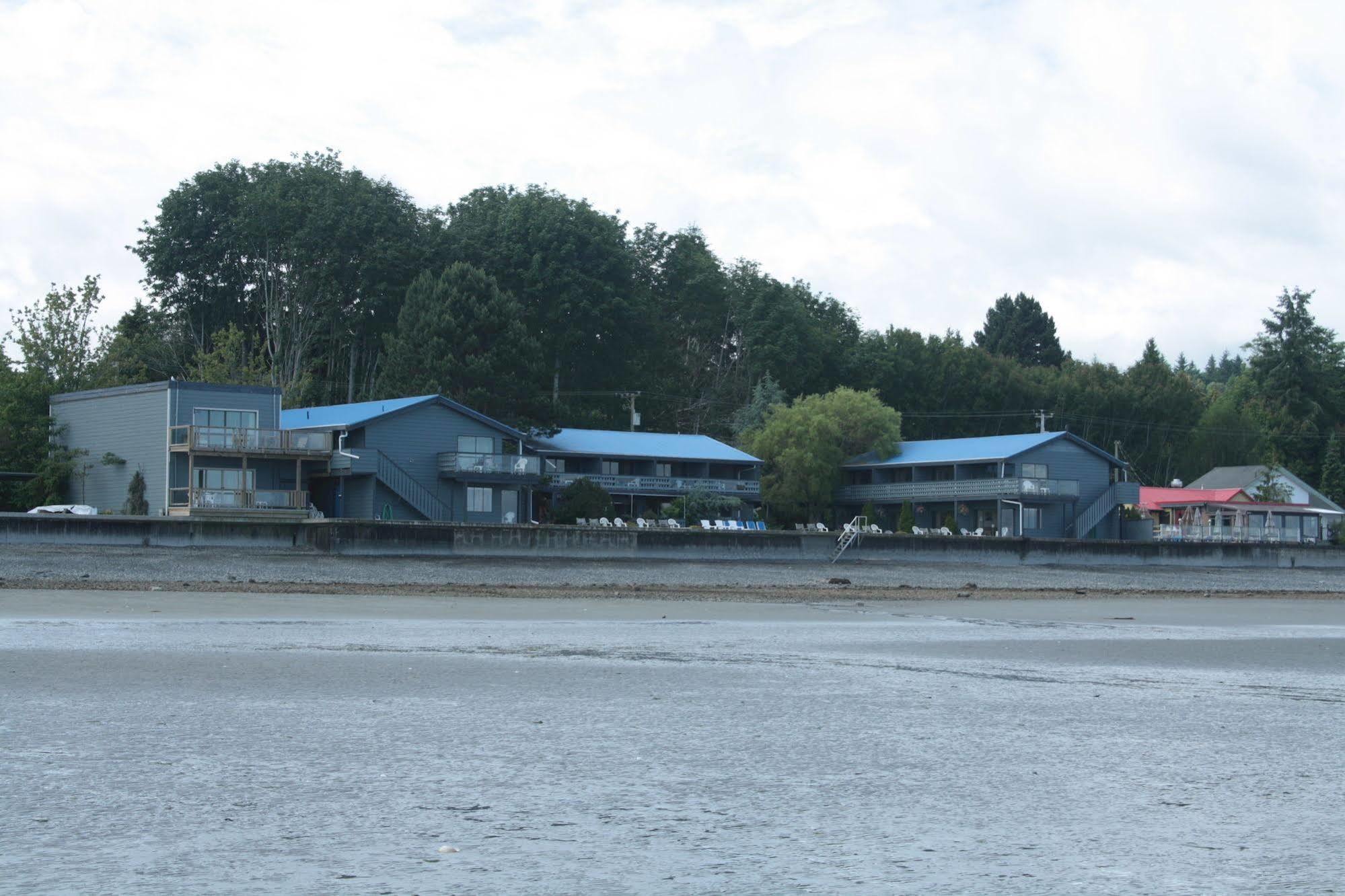 Sand Pebbles Inn Qualicum Beach Luaran gambar
