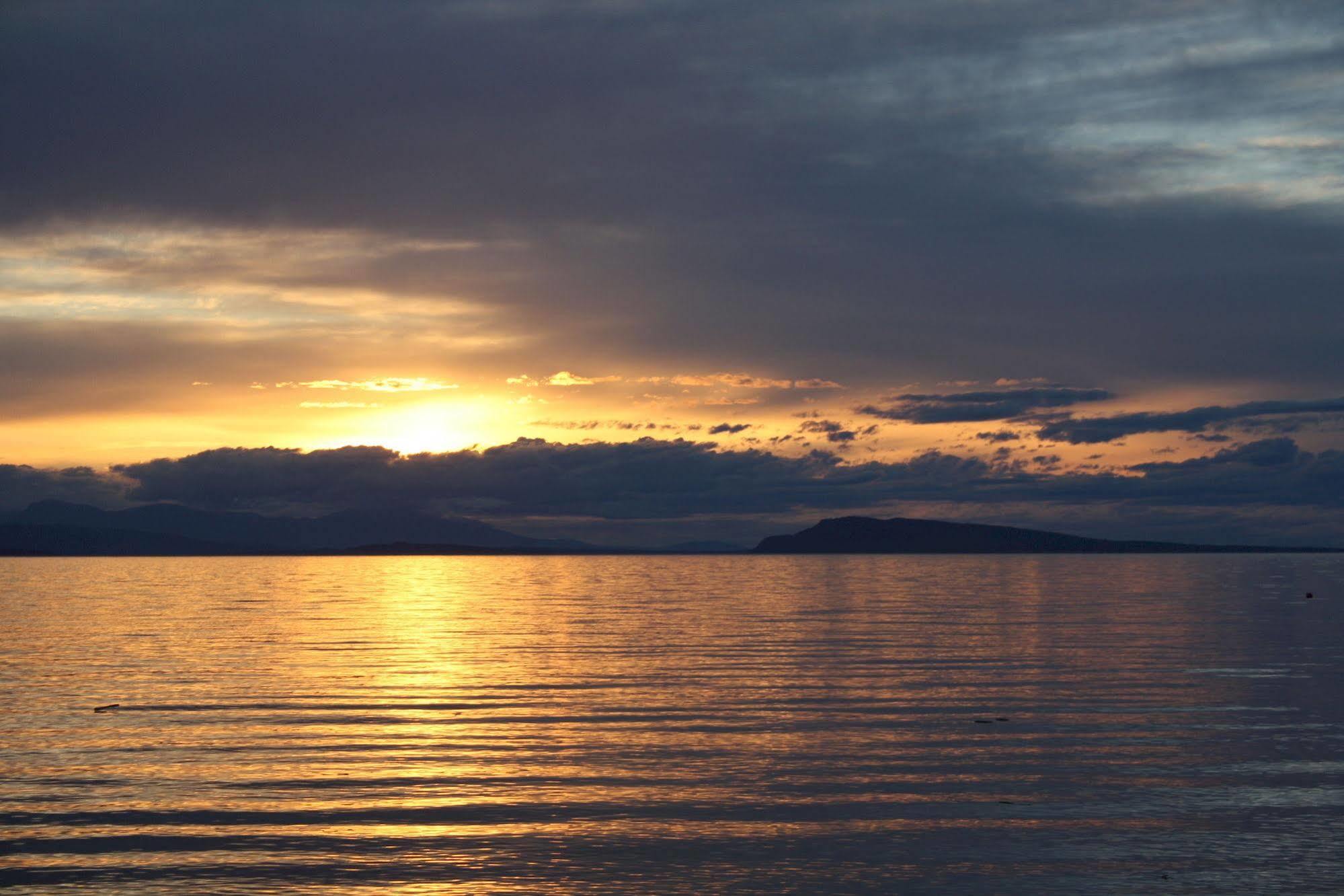 Sand Pebbles Inn Qualicum Beach Luaran gambar